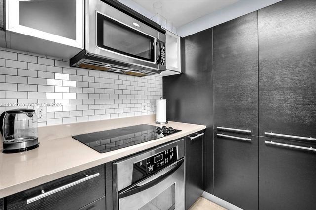 1900 N Bayshore Dr 3610, Miami, FL 33132