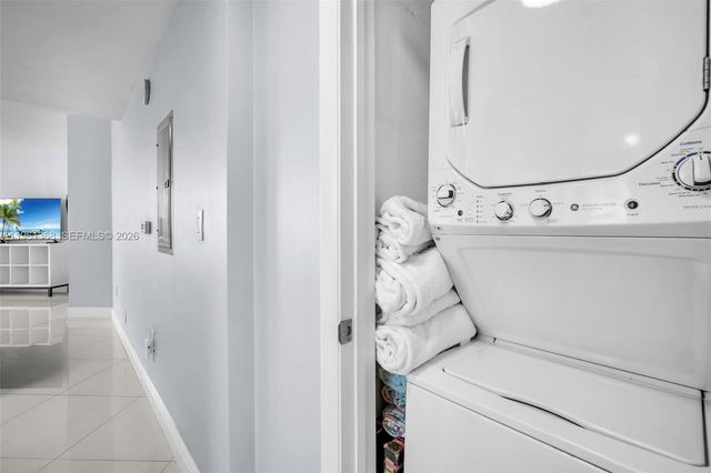 1900 N Bayshore Dr 3610, Miami, FL 33132