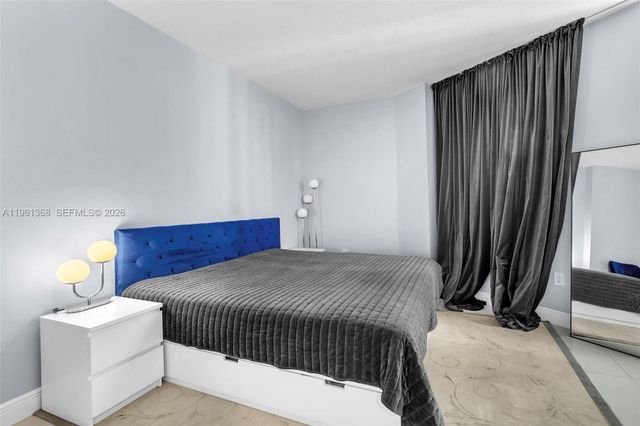 1900 N Bayshore Dr 3610, Miami, FL 33132