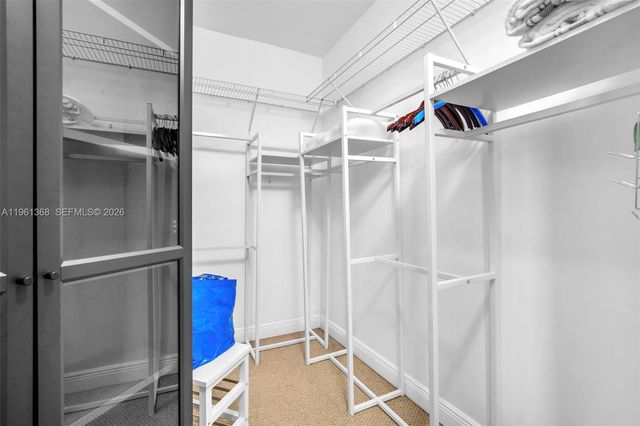 1900 N Bayshore Dr 3610, Miami, FL 33132