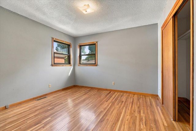 3531 AVENUE G, Council Bluffs, IA 51501