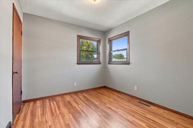 3531 AVENUE G, Council Bluffs, IA 51501