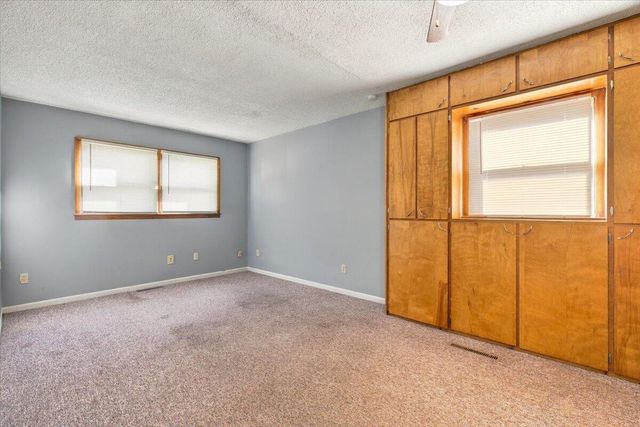 3531 AVENUE G, Council Bluffs, IA 51501