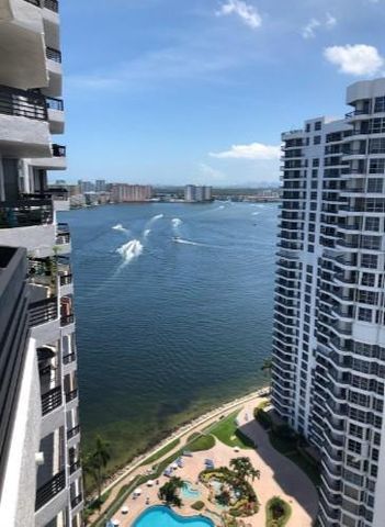 19195 NE 36th Court 2703, Aventura, FL 33180