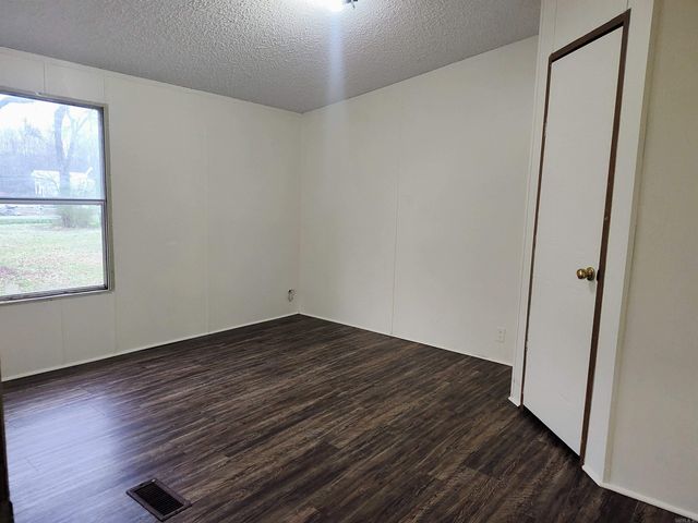 257 Bailey St., Searcy, AR 72143