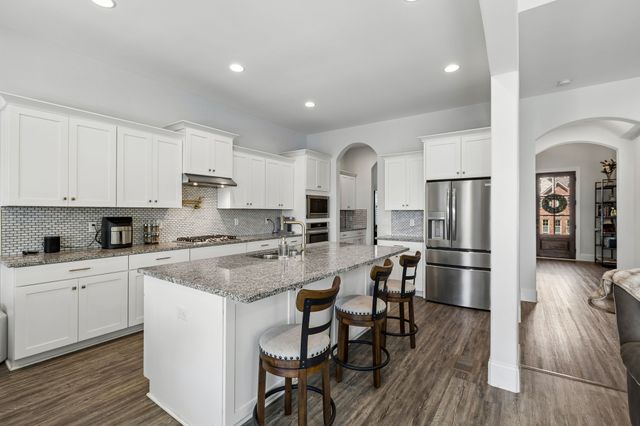 1008 Quillen Way, Lebanon, TN 37087