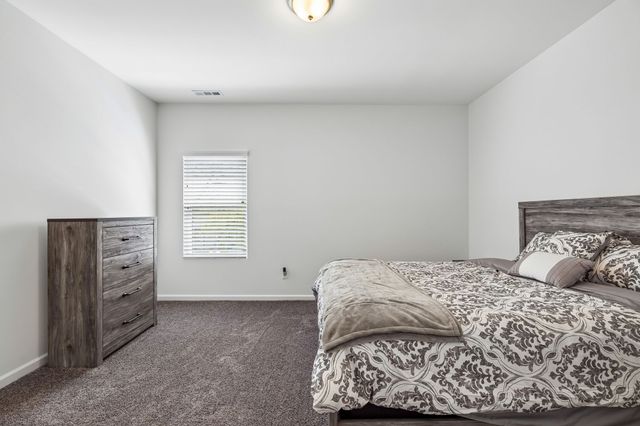 1008 Quillen Way, Lebanon, TN 37087