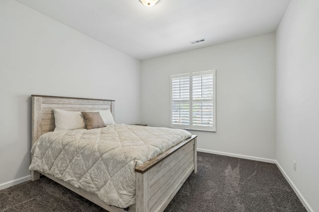 1008 Quillen Way, Lebanon, TN 37087