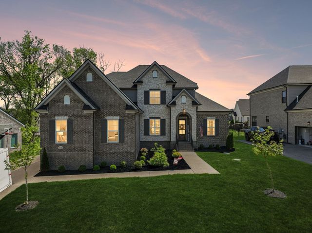 1008 Quillen Way, Lebanon, TN 37087