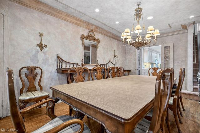 3498 Bainbridge Road, Cleveland Heights, OH 44118