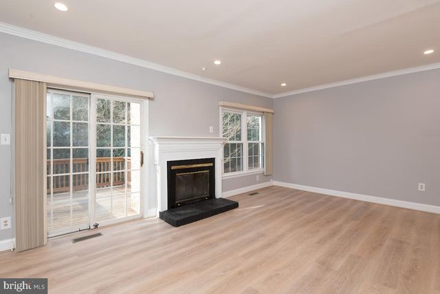 7434 CHUMMLEY CT, Falls Church, VA 22043