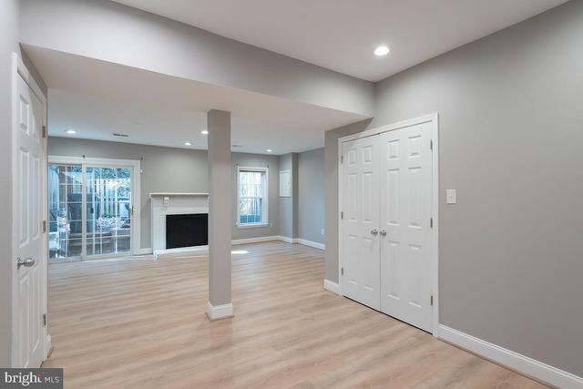 7434 CHUMMLEY CT, Falls Church, VA 22043