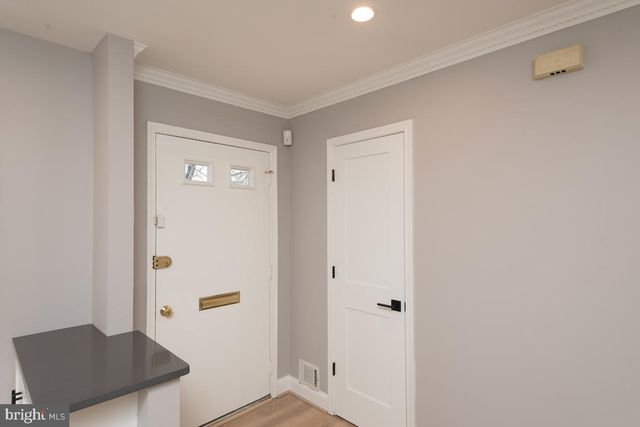 7434 CHUMMLEY CT, Falls Church, VA 22043