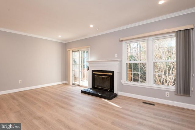 7434 CHUMMLEY CT, Falls Church, VA 22043
