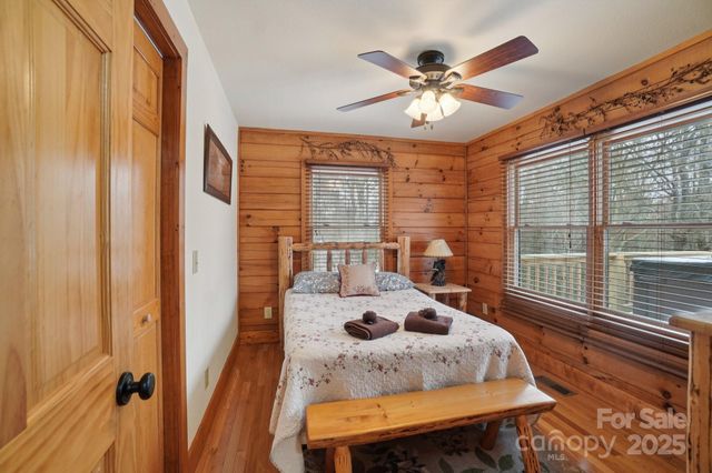 804 Ledbetter Road, Robbinsville, NC 28771