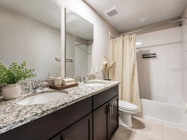 905 CAMBRIDGE DRIVE, Winter Haven, FL 33881