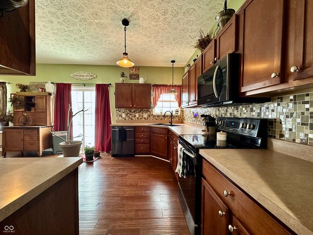 7315 Pipestone Drive, Indianapolis, IN 46217