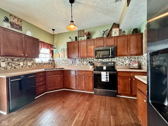 7315 Pipestone Drive, Indianapolis, IN 46217