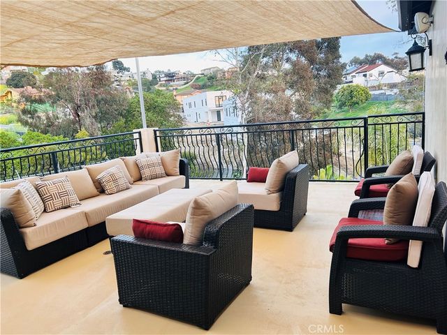 104 Avenida Caballeros, San Clemente, CA 92672