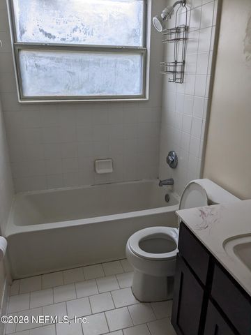 14090 W WAVERLY FALLS Lane, Jacksonville, FL 32224