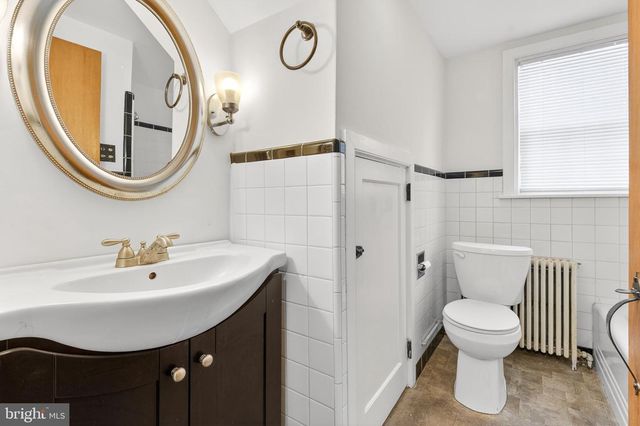 2009 MILLSTREAM RD, Lancaster, PA 17602