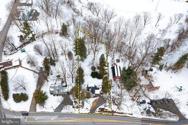 2009 MILLSTREAM RD, Lancaster, PA 17602