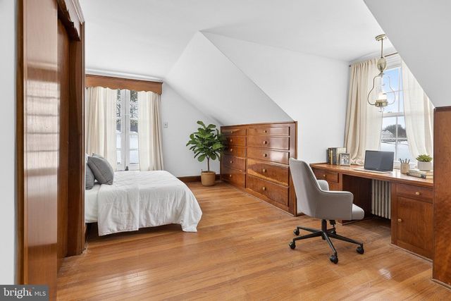 2009 MILLSTREAM RD, Lancaster, PA 17602