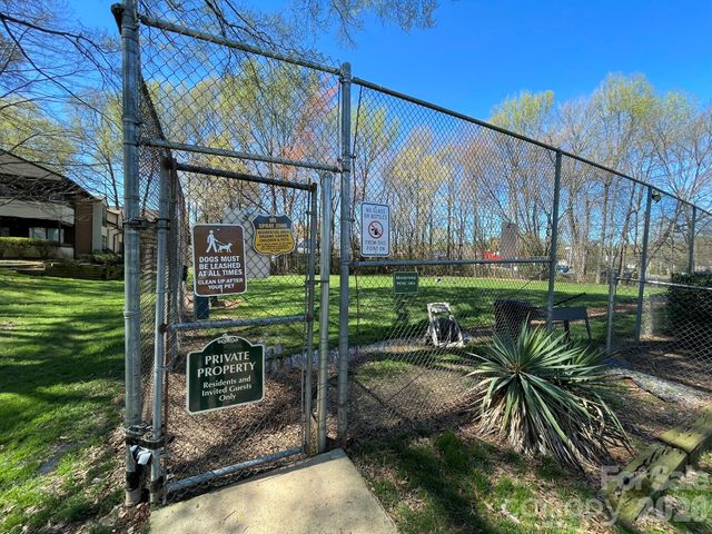 7236 Winery Lane, Charlotte, NC 28227