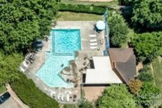 7236 Winery Lane, Charlotte, NC 28227