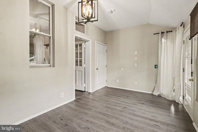 1710 GREEN ST, Harrisburg, PA 17102