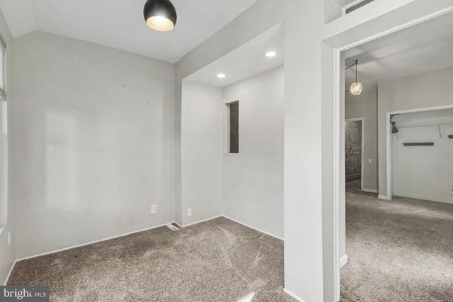 1710 GREEN ST, Harrisburg, PA 17102