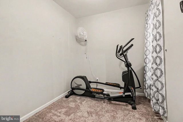 1710 GREEN ST, Harrisburg, PA 17102