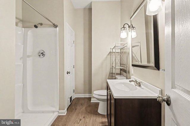 1710 GREEN ST, Harrisburg, PA 17102