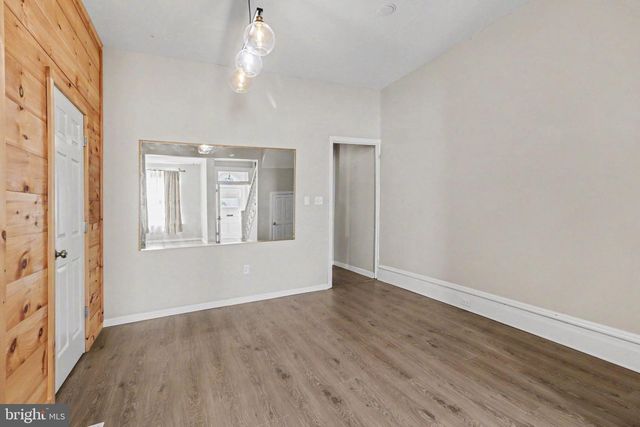 1710 GREEN ST, Harrisburg, PA 17102