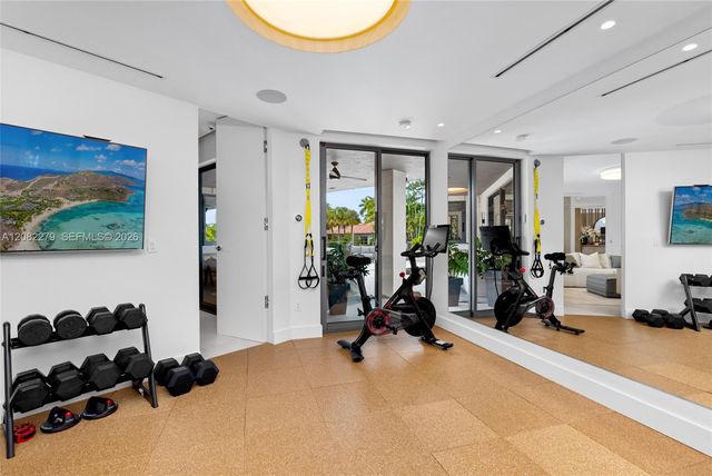 16495 NE 32nd Avenue, North Miami Beach, FL 33160
