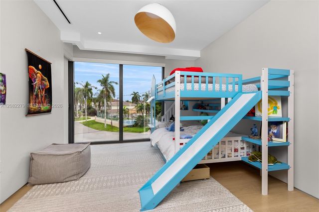 16495 NE 32nd Avenue, North Miami Beach, FL 33160