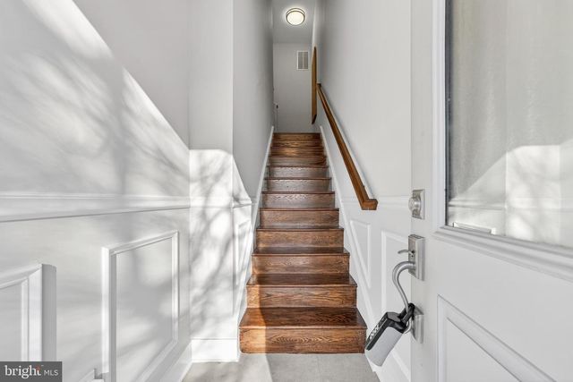 3513 22ND ST S, Arlington, VA 22204