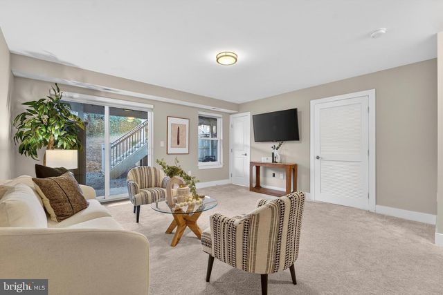 3513 22ND ST S, Arlington, VA 22204