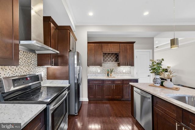 3513 22ND ST S, Arlington, VA 22204