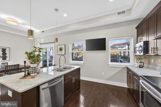 3513 22ND ST S, Arlington, VA 22204