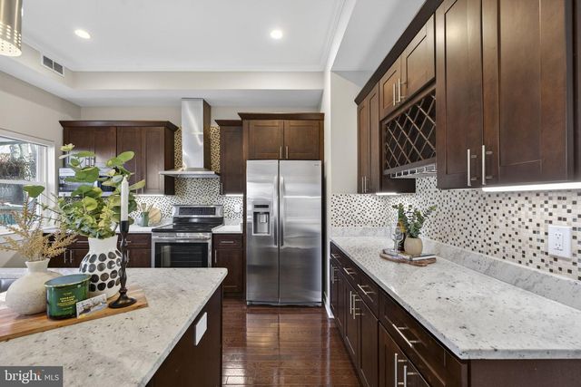 3513 22ND ST S, Arlington, VA 22204