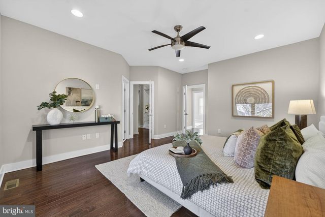 3513 22ND ST S, Arlington, VA 22204