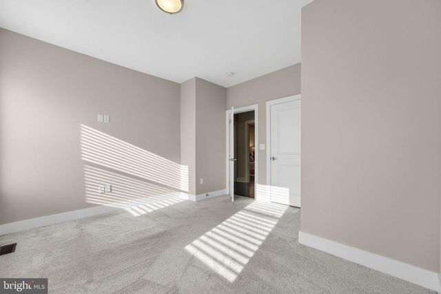 3513 22ND ST S, Arlington, VA 22204