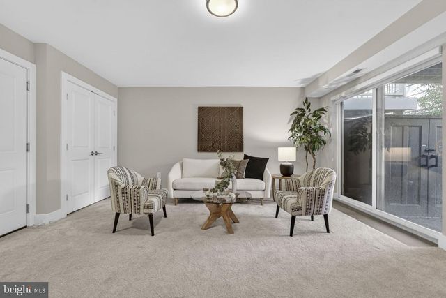 3513 22ND ST S, Arlington, VA 22204