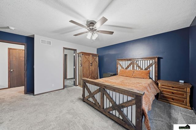 2936 W Washington Street, Lincoln, NE 68522