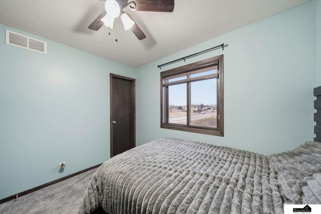 2936 W Washington Street, Lincoln, NE 68522