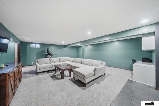 2936 W Washington Street, Lincoln, NE 68522