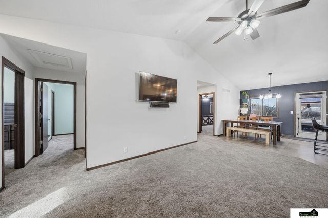 2936 W Washington Street, Lincoln, NE 68522