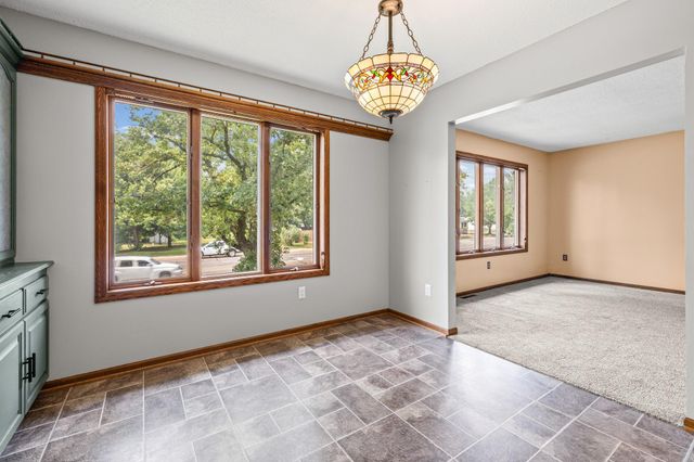 320 Eagle Lake Road N, Big Lake, MN 55309