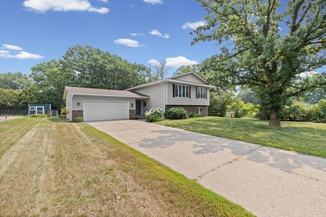 320 Eagle Lake Road N, Big Lake, MN 55309
